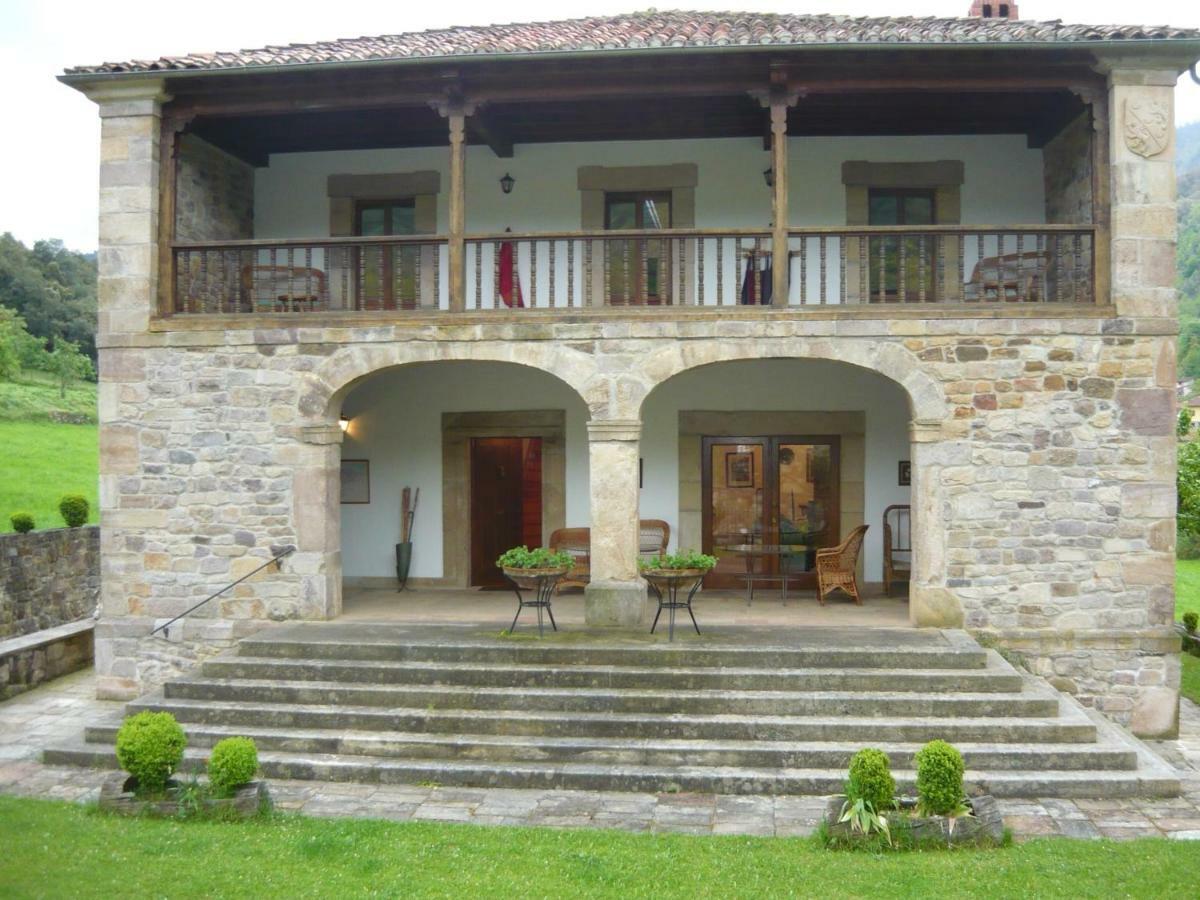 Villa,852092618:JPEG